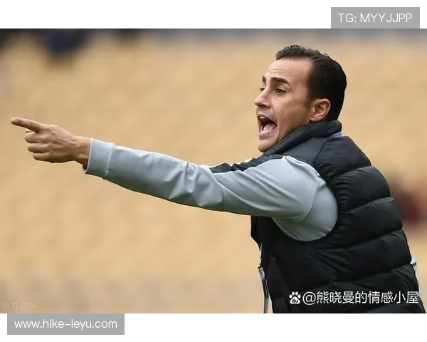 因饱受争议与球迷骂声四起他依然不退缩继续为球队拼搏的足球明星 因饱受争议与球迷骂声四起他依然不退缩继续为球队拼搏的足球明星